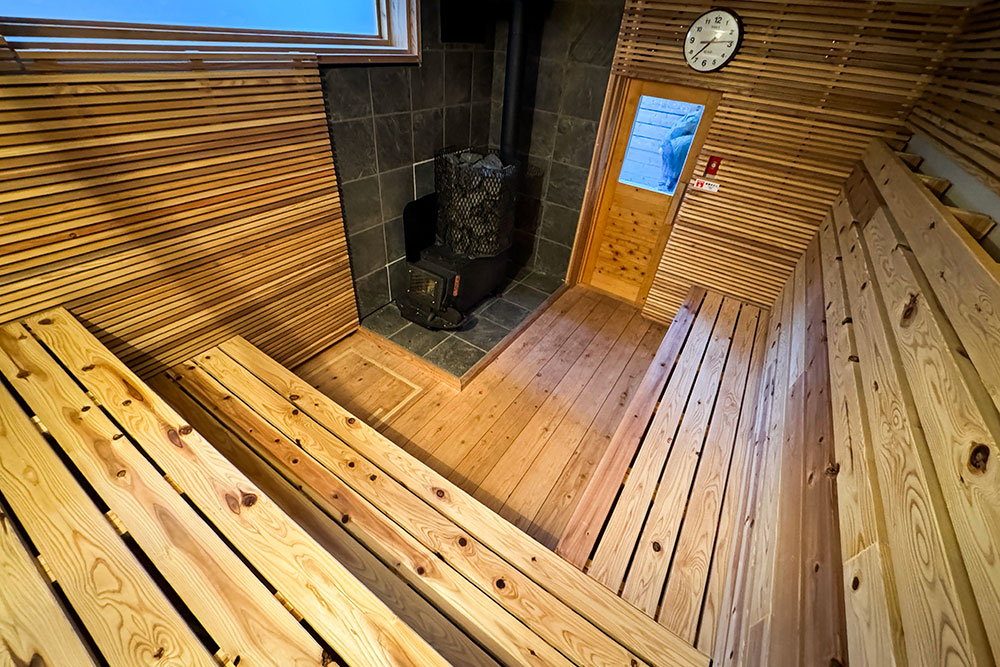 SAUNA